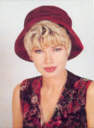 Karen et son joli chapeau